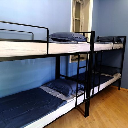 J Square Hostel 第比利斯 外观 照片