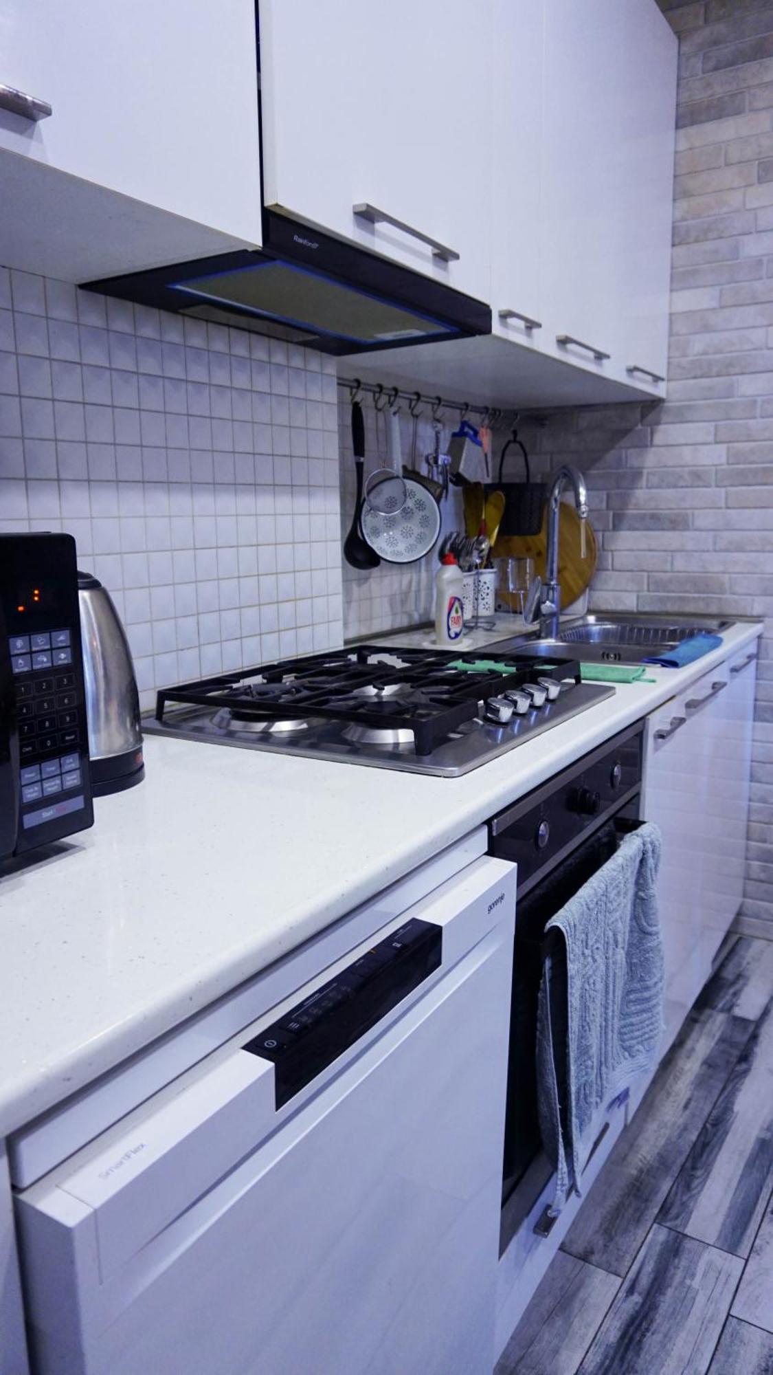 J Square Hostel 第比利斯 外观 照片